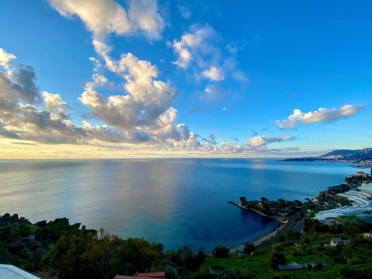 Apartamento Kiss Of Sea - Balzi Rossi & Baia Beniamin Ventimiglia Exterior foto